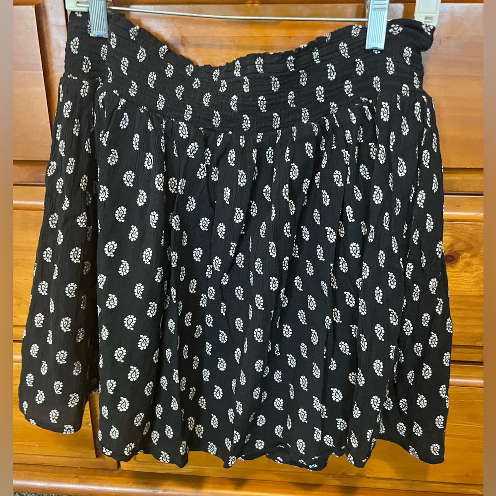 Black floral skirt